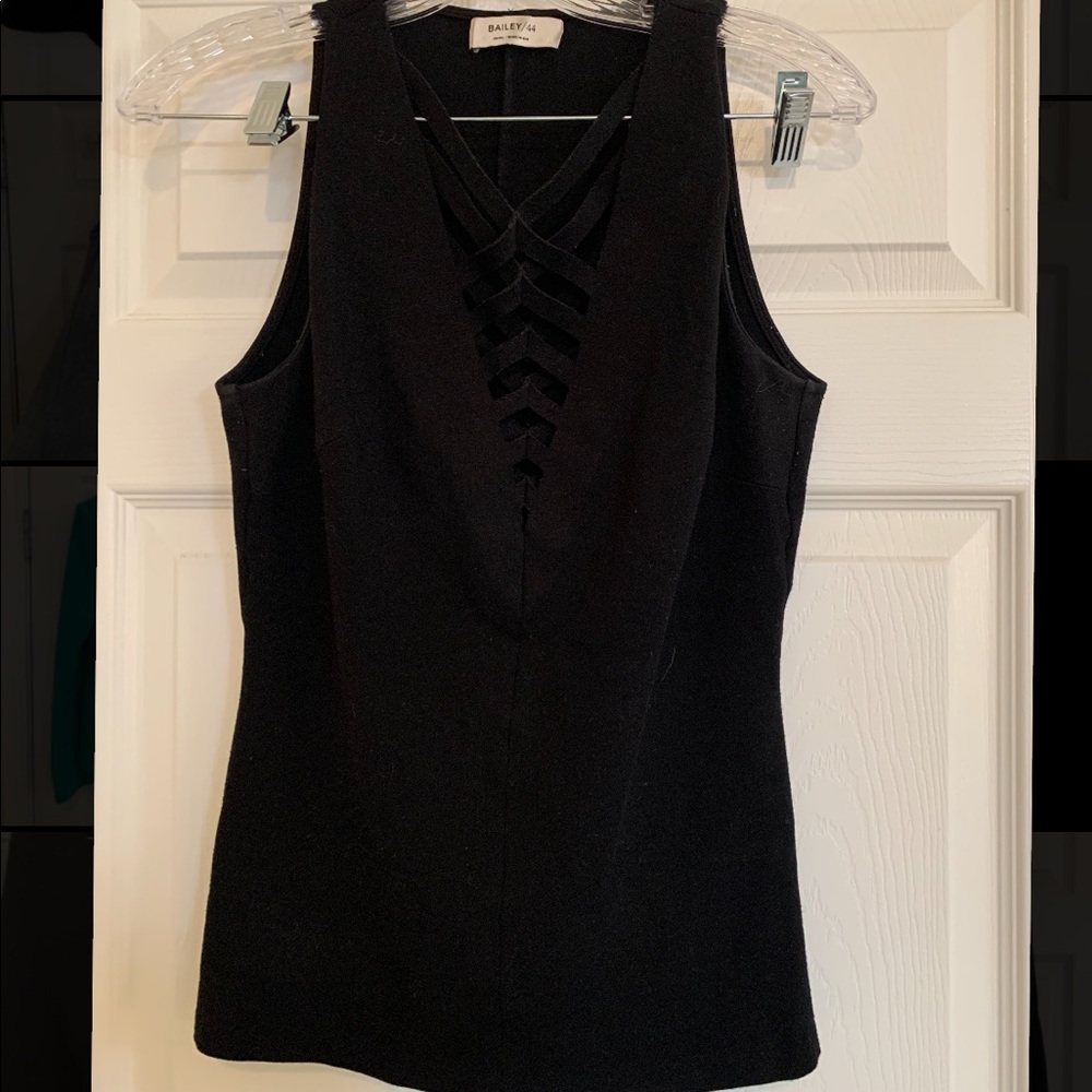 Low cut black top